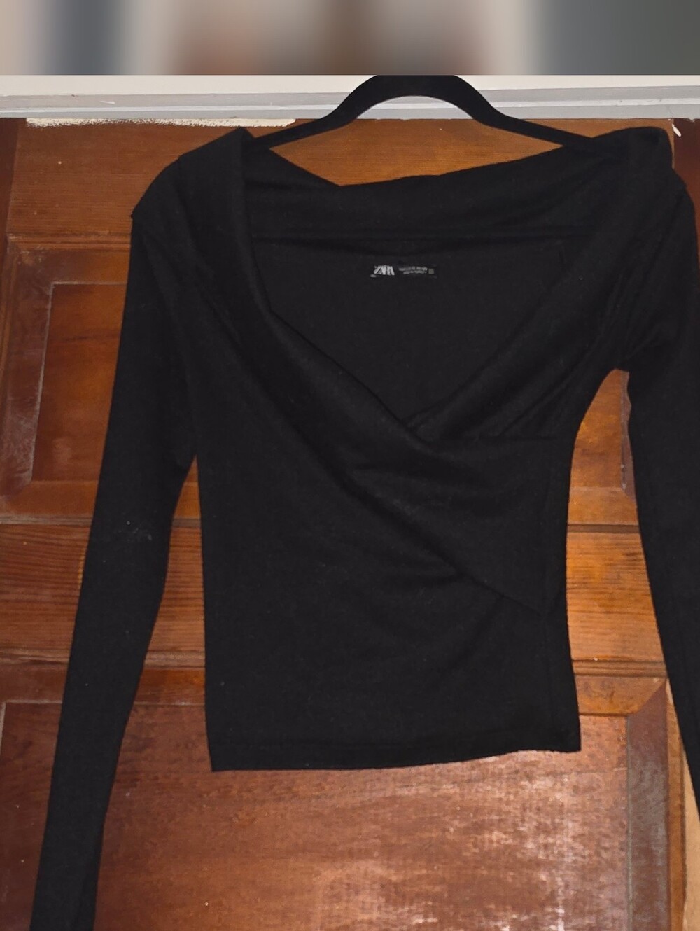 Zara Black Long-Sleeve Draped V-Neck Top